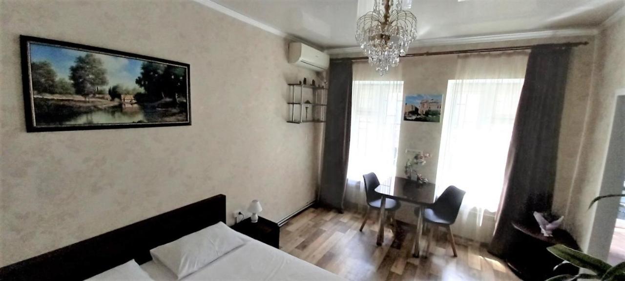 Apartments Ilona Odessa Exterior foto